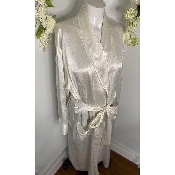 Victoria's Secret Vintage Ivory Satiny Fabric Long Robe Belted Size Petite Small - Picture 16 of 16